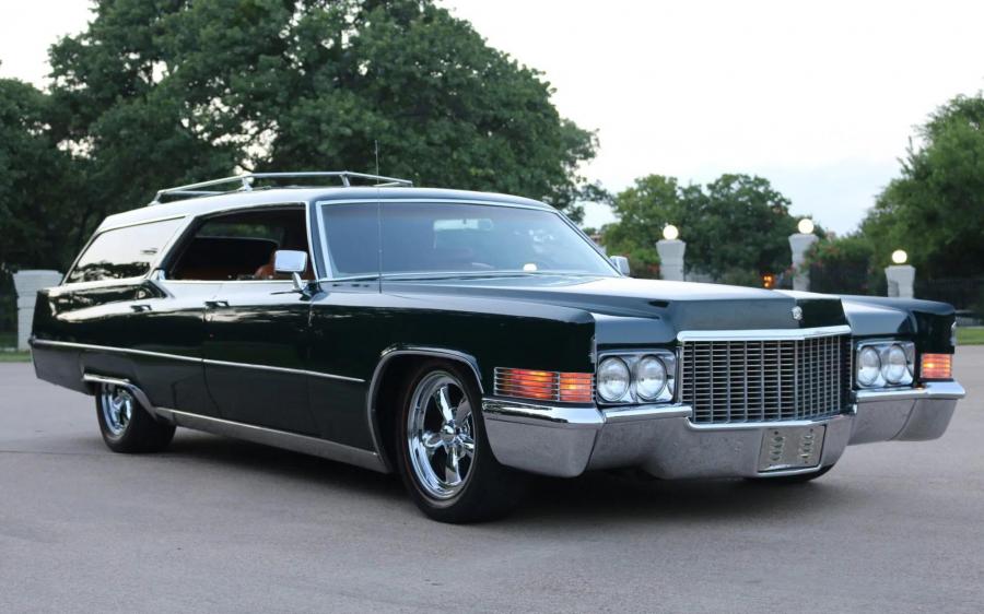 Cadillac DeVille 9-passenger Station Wagon by WISCO (B9114767) '1969